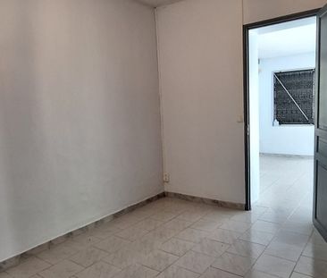 Appartement à louer, 4 pièces - Saint-Pierre 97250 - Photo 1