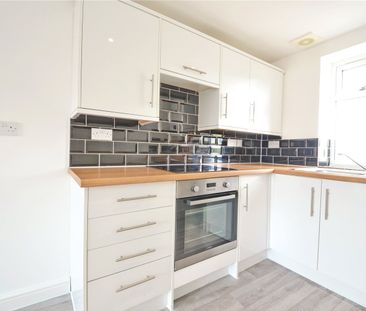 Landseer Avenue, Lockleaze - Photo 3