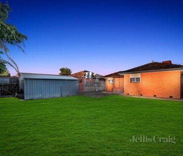 19 Michael Street, Lalor - Photo 4