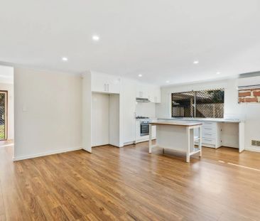 Spacious 4x2 Family Home in a Tranquil Coodanup Location - Photo 6