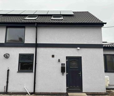 The Shambles, CV10 - Photo 4