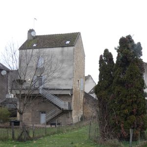 Location Maison 4 pièces 82m² BEAUNE 21200 - Photo 2