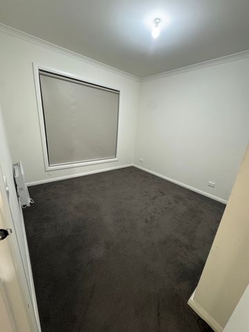 Melton South - Photo 5