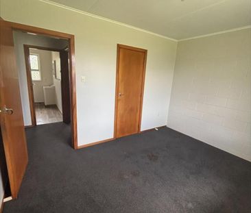 Two-Bedroom Brick Unit in Prime Waitara ... - Photo 2