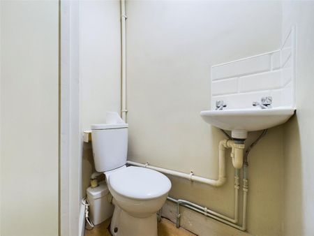 5 bedroom terraced house to rent - Photo 3