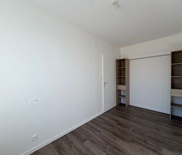 Location Appartement 3 pièces 46m² - Photo 2