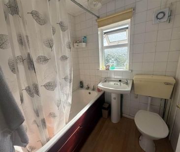 15F Glenarm Square, Finaghy, Belfast, BT10 0BG - Photo 5