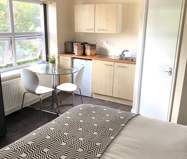 Studio with Kitchenette - nr MRI ⭐ - Photo 1