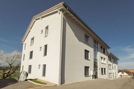 4.5 rooms on the ground floor with balcony and unobstructed view - Foto 2