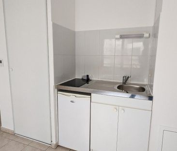 Location Appartement 1 pièce 23m² ROUEN 76000 - Photo 3