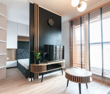 piękna kawalerka w nowym budynku w centrum - Zdjęcie 2