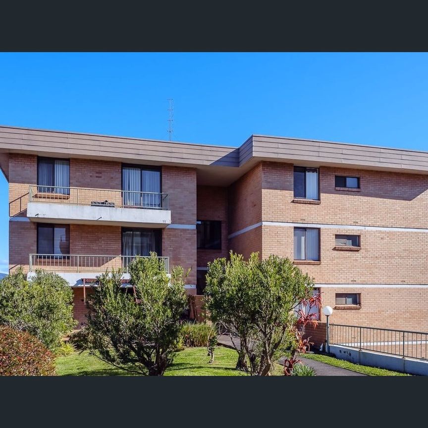 In the heart of the city! - Photo 1