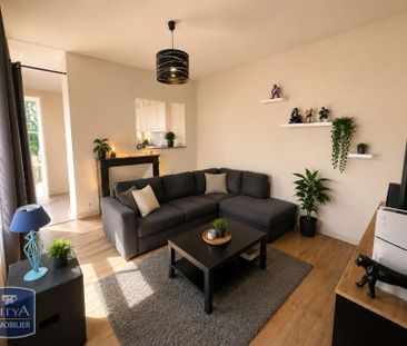 Location Appartement 2 pièces 47m² CHINON 37500 - Photo 2