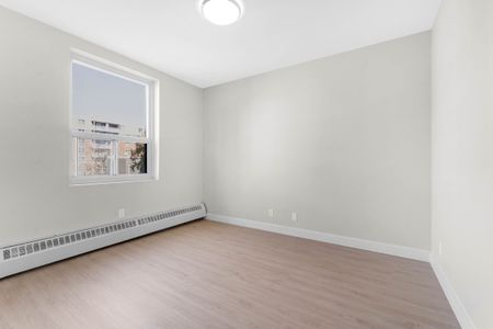 145 York St - Photo 4