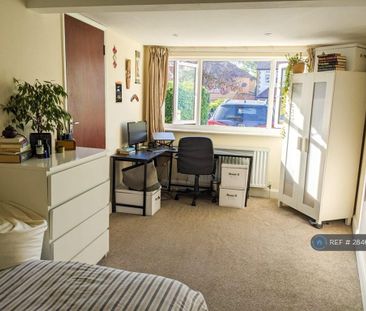 5 bedroom semi-detached house to rent - Photo 6