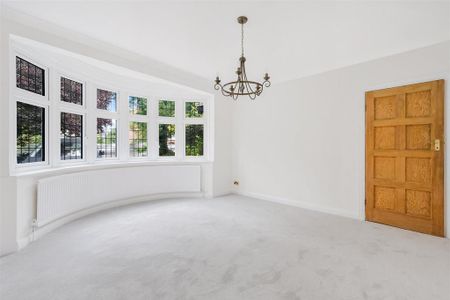 5 bedroom detached house to rent - Photo 2