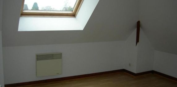Appartement F3 situé au 2ème étage - Photo 2