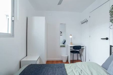 Carrer de Sant Fermí, Torrent, Valencian Community 46900 - Foto 5