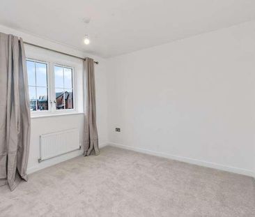 Vestry Close, Croft, WA3 - Photo 5