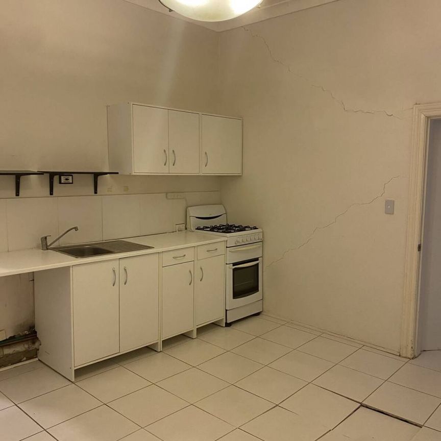 1 Bedroom Unit in the heart of Chatswood - Photo 1