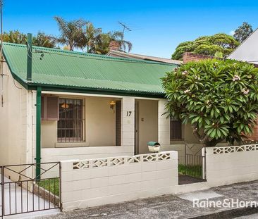 Charming Freestanding Home with Courtyard in the Heart of Woollahra - Photo 4