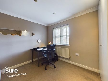 3 bedroom terraced house to rent - Photo 3