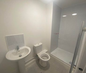 Weston-super-Mare, North Somerset - Photo 4