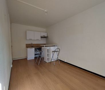 Location Appartement 1 pièce 21m² LILLE 59000 - Photo 5