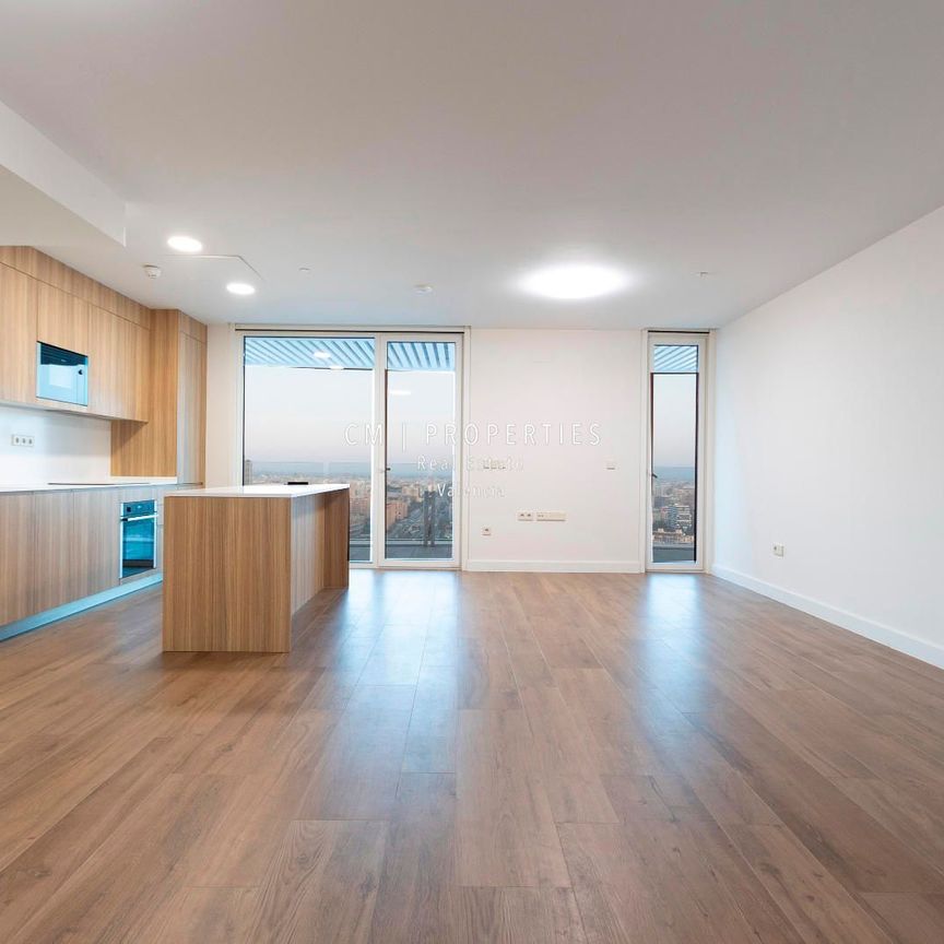 Piso de alquiler en Corts Valencianes, Sant Pau - Photo 1