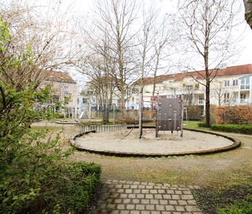 Taufkirchen / eigener Garten / 2 Zimmer plus Hobbyraum / EBK / Einz... - Photo 1