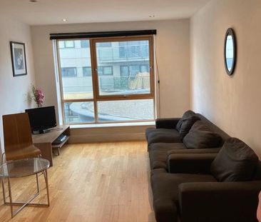 Studio Flat, Clarence Dock, LS10 - Photo 1