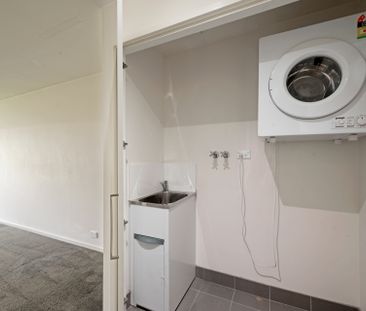 Chic City Living in Narrabundah - Photo 2