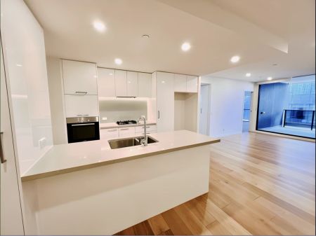 2 bed 2 bath-10906 - Photo 5