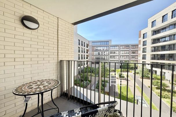Rosewood Building, Shoreditch Exchage, E2, London - Photo 1