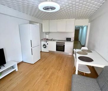 Carrer Mestre Alberto Luz, Valencia, Valencian Community 46035 - Photo 6