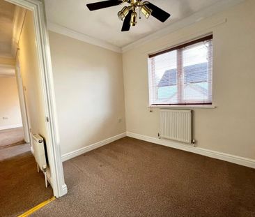 4 bedroom detached house to rent - Photo 3