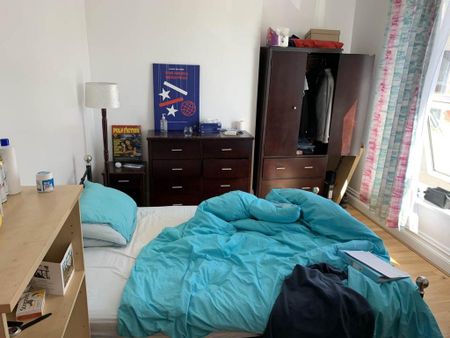 6 bedroom house to rent - Photo 3