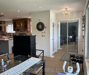 Detached Home For Lease | W9239330 - Photo 6