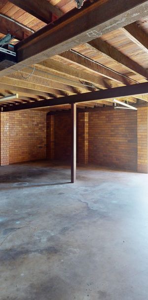 Neat & Tidy Unit In A Convenient Location! - Photo 1