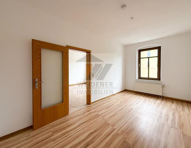 Schnäppchen!!! Große und helle 2 Raum Wohnung im Geraer Ostviertel - Photo 1