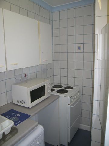 Studio to rent - Photo 4