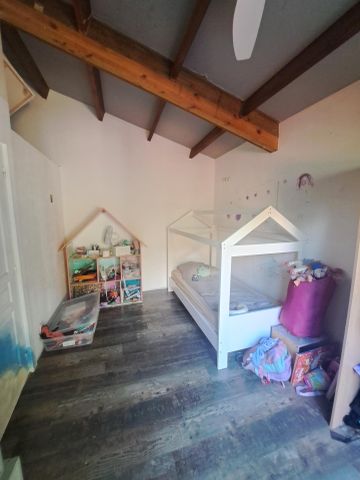 Location Maison 5 pièces 140m² ST DENIS 97490 - Photo 5