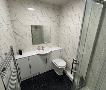 Room in a Shared House, The Countess Croft, CV3 - Photo 6