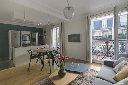 Appartement à louer rue Damrémont, Paris 18ème - Photo 2