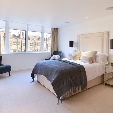 Two Bedrooms Two Bathroom Apartment To Let Imperial House Kensington W8 - Photo 1