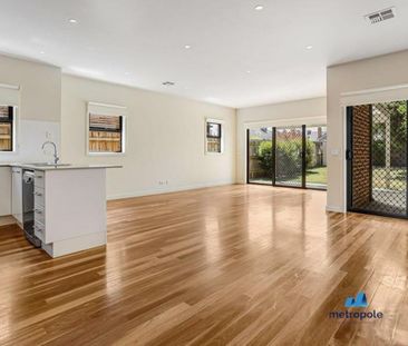 20A Hill Street, BENTLEIGH EAST, VIC - Photo 3