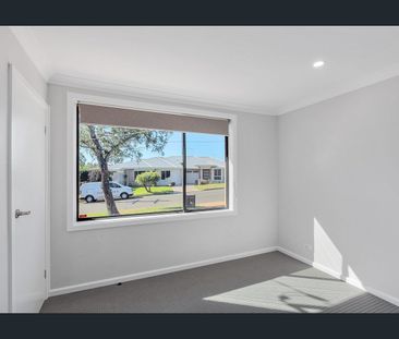 Modern, Easy Living – 38 Blue Gum Avenue, South Penrith - Photo 3