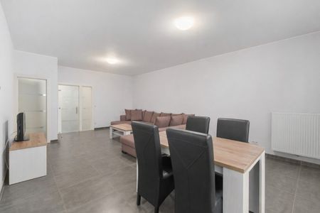 Bemeubeld appartement met terras in Antwerpen - Photo 4