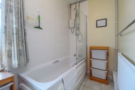 King Street, Treforest, Pontypridd - Photo 2