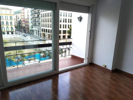 Piso de alquiler en Maria Guerrero, Centro Histórico - Photo 5